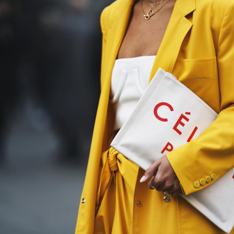 Yellow street style