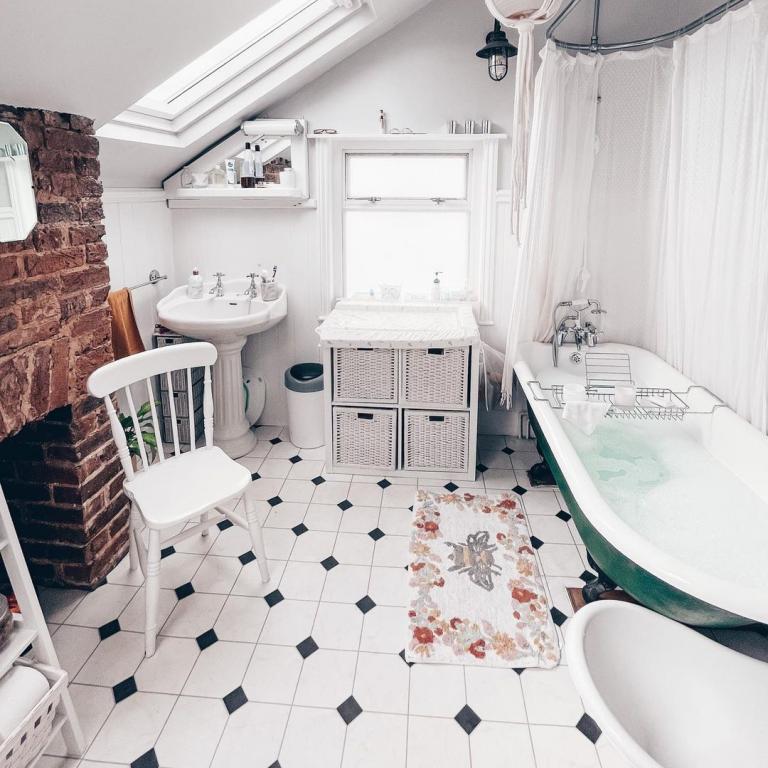 Φωτογραφία: Instagram/@shelley_cottage 