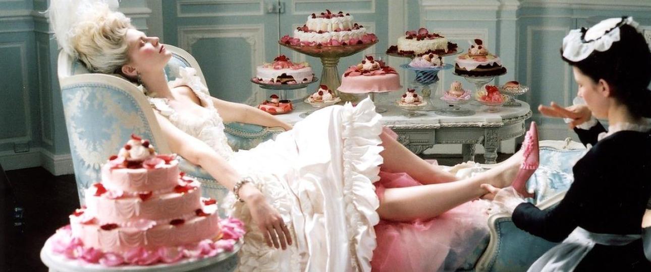 Στιγμιότυπο από την ταινία Marie Antoinette (2006) της Sofia Coppola. Ευγενική παραχώρηση των I Want Candy LLC. και Zoetrope Corp.